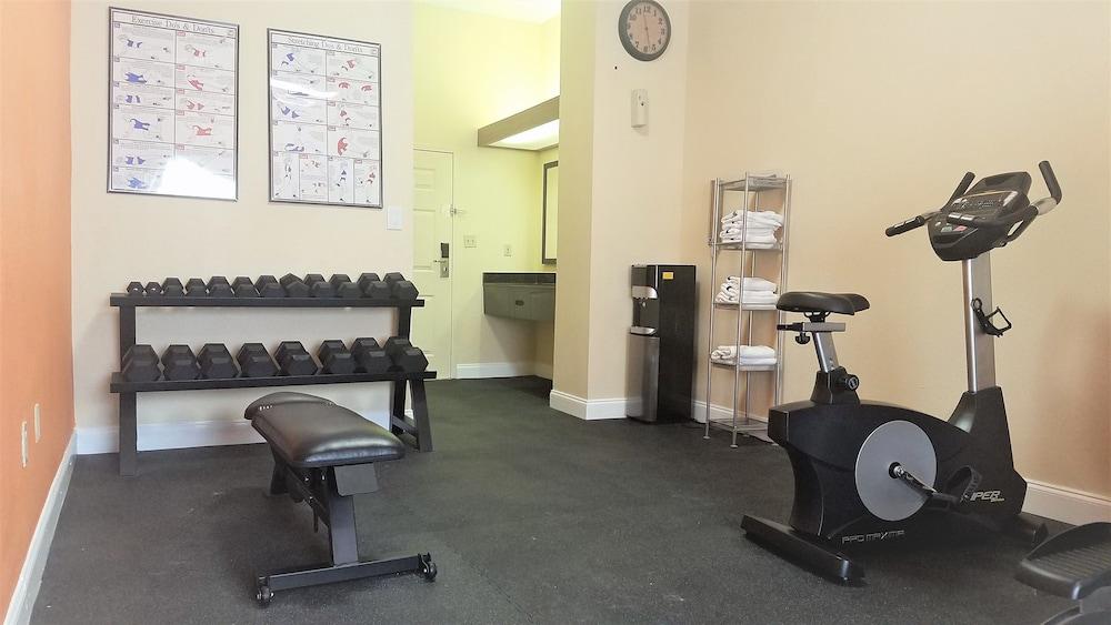 Clarion Pointe Louisville East Екстериор снимка