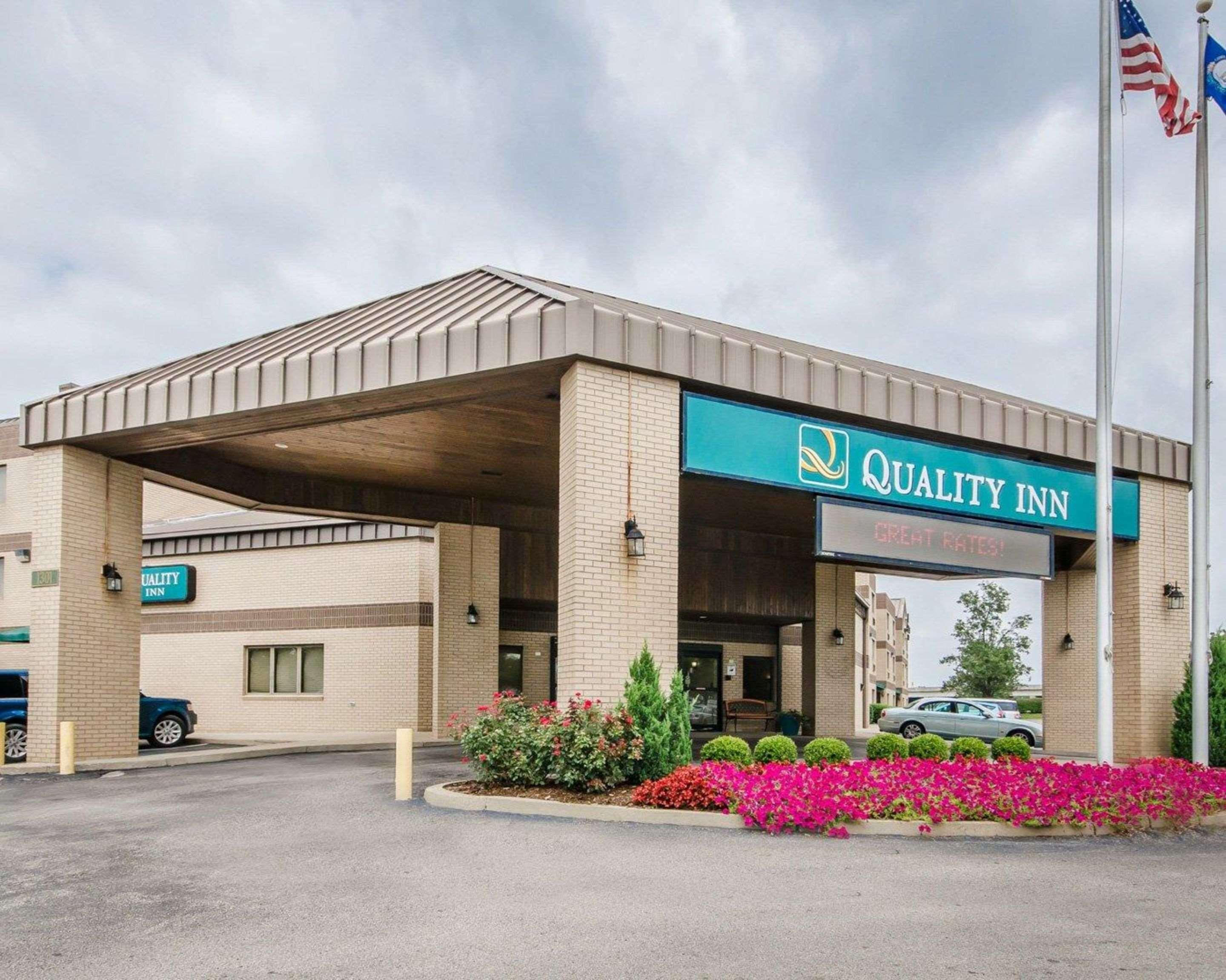 Clarion Pointe Louisville East Екстериор снимка