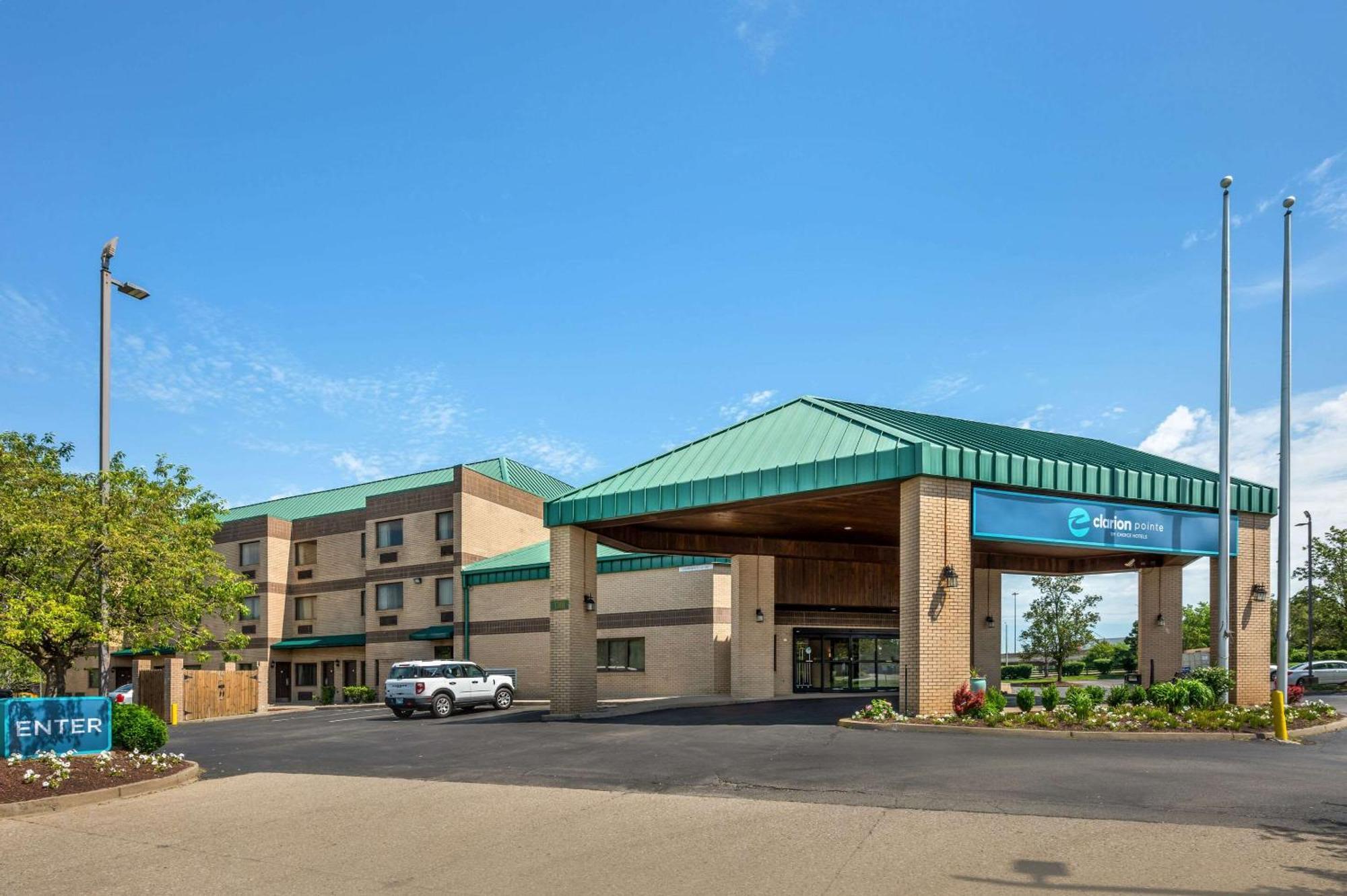 Clarion Pointe Louisville East Екстериор снимка